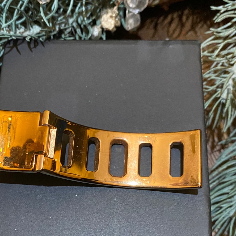 Michael Kors Rose Gold Pavé Turn-Lock Bangle - Picture 6 of 7